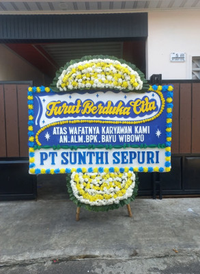 Papan Bunga Duka di Sicincin